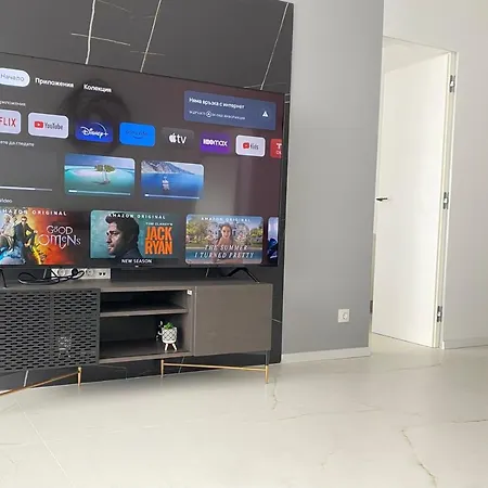 Arena Mall Galleria View And Securities Parking1