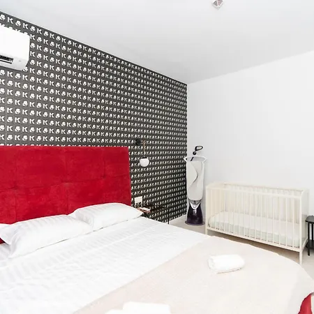 Arena Mall Galleria View And Securities Parking1 Apartament