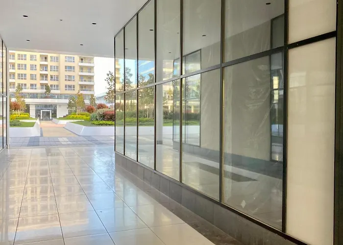 Arena Mall Galleria View And Securities Parking1 *