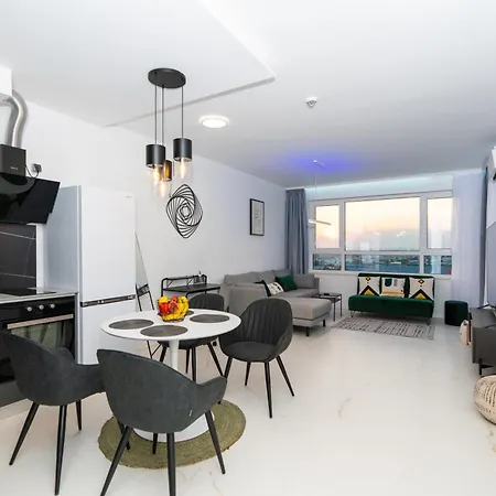 Apartment Arena Mall Galleria View And Securities Parking1 Burgas