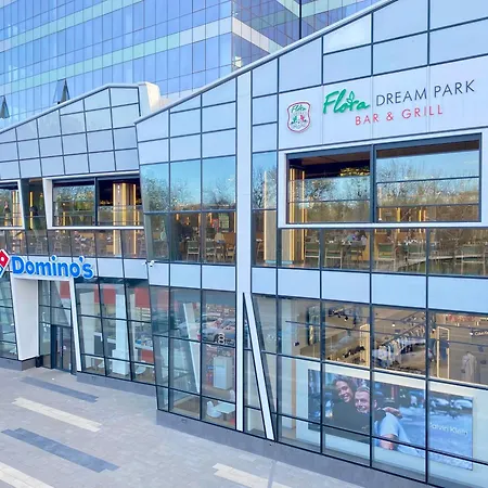 Arena Mall Galleria View And Securities Parking1 Apartment Burgas