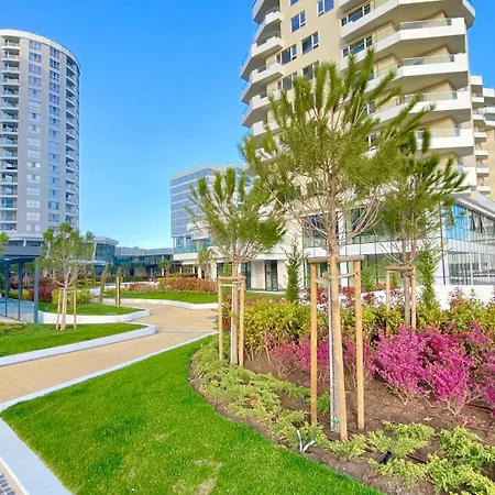 Arena Mall Galleria View And Securities Parking1 * Burgas City